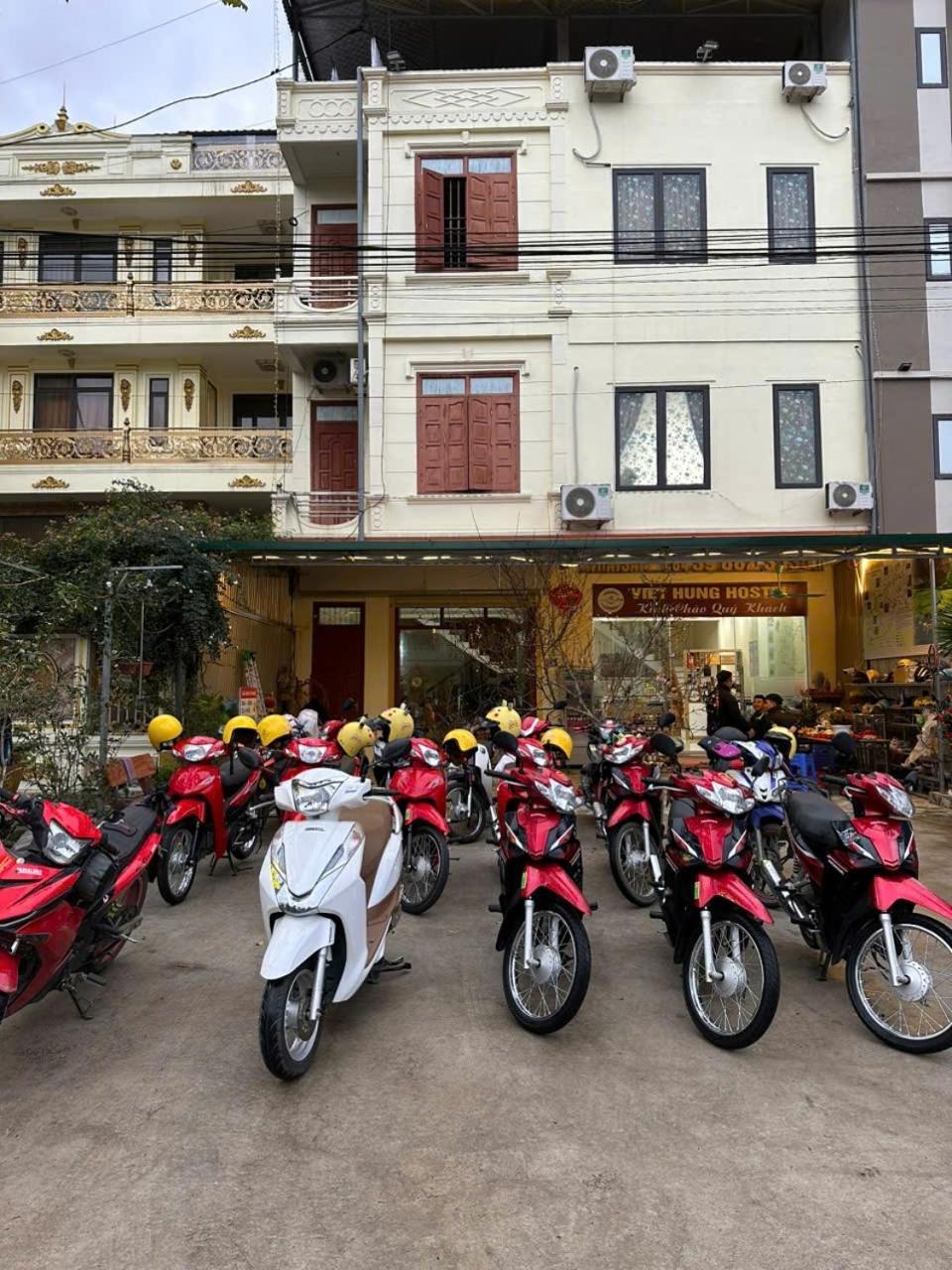 Viethung Hostel-Motorbikes For Rental - Tour Lang Lap Exterior photo