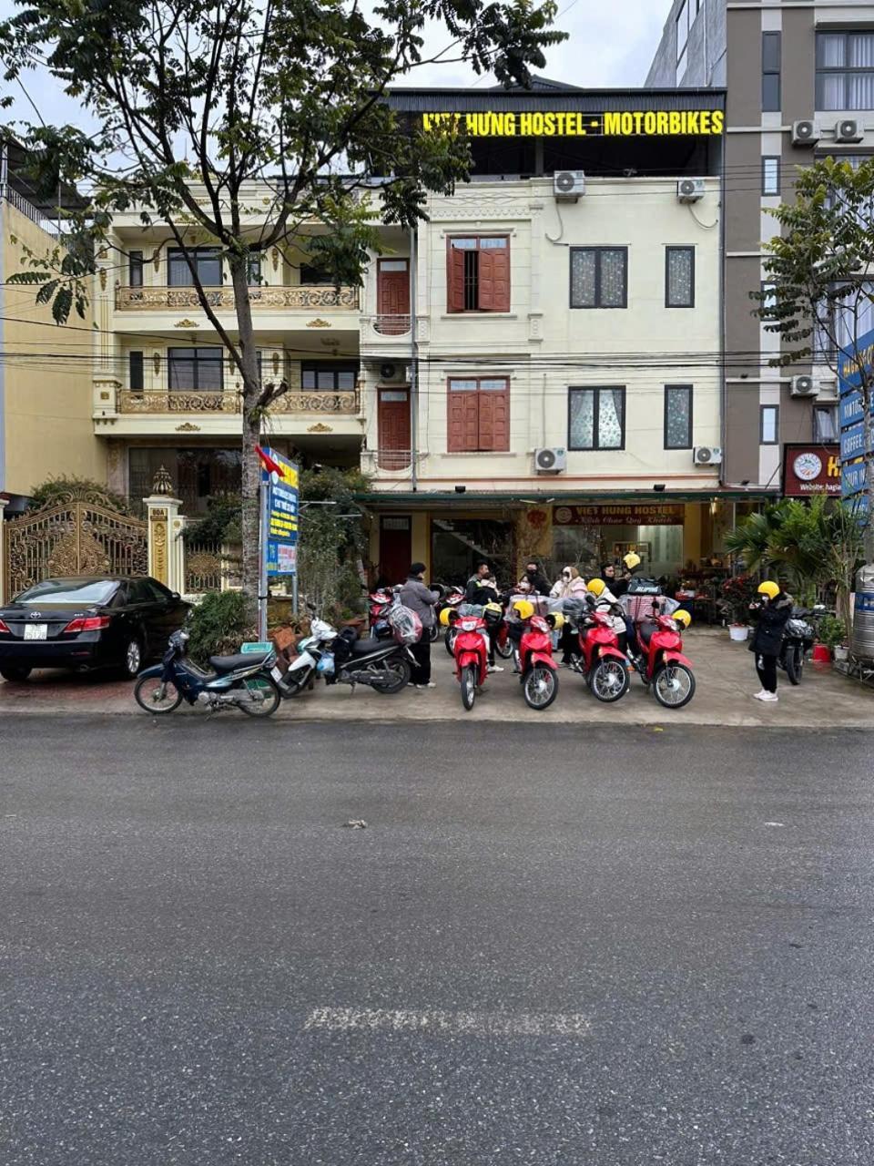 Viethung Hostel-Motorbikes For Rental - Tour Lang Lap Room photo